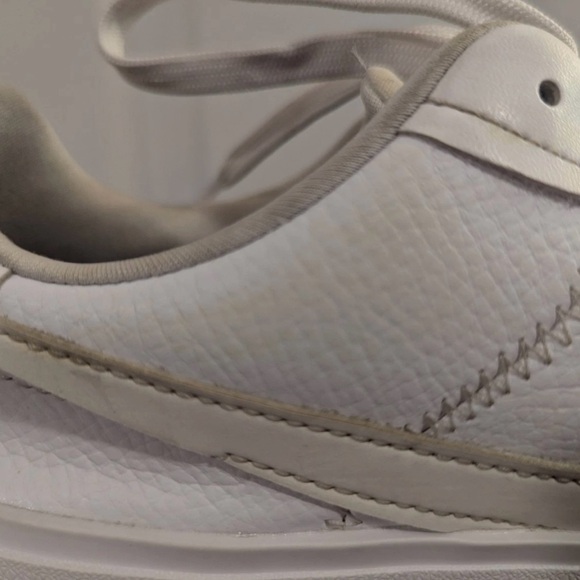 Women's Nike Air Force 1 PLT.AF.ORM Triple White Size 8.5 - Picture 9 of 13